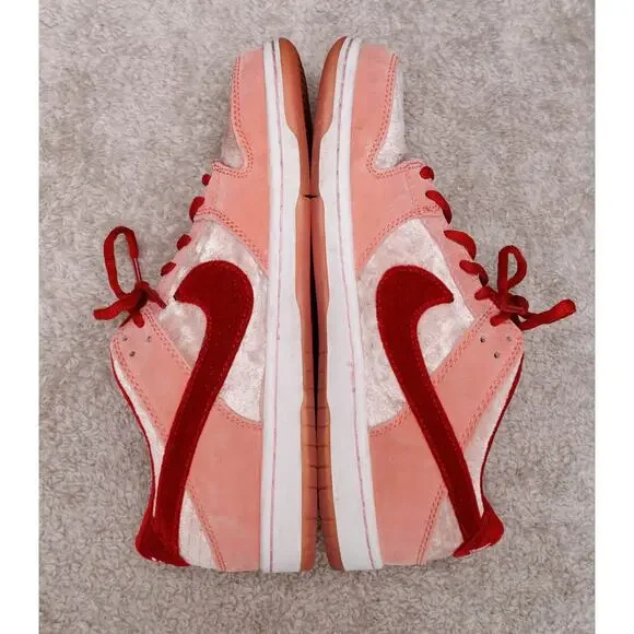 Nike SB Dunk Low Strangelove Pink Red Sneakers Mens 8.5 Womens 10 CT2552-800 - Picture 4 of 16